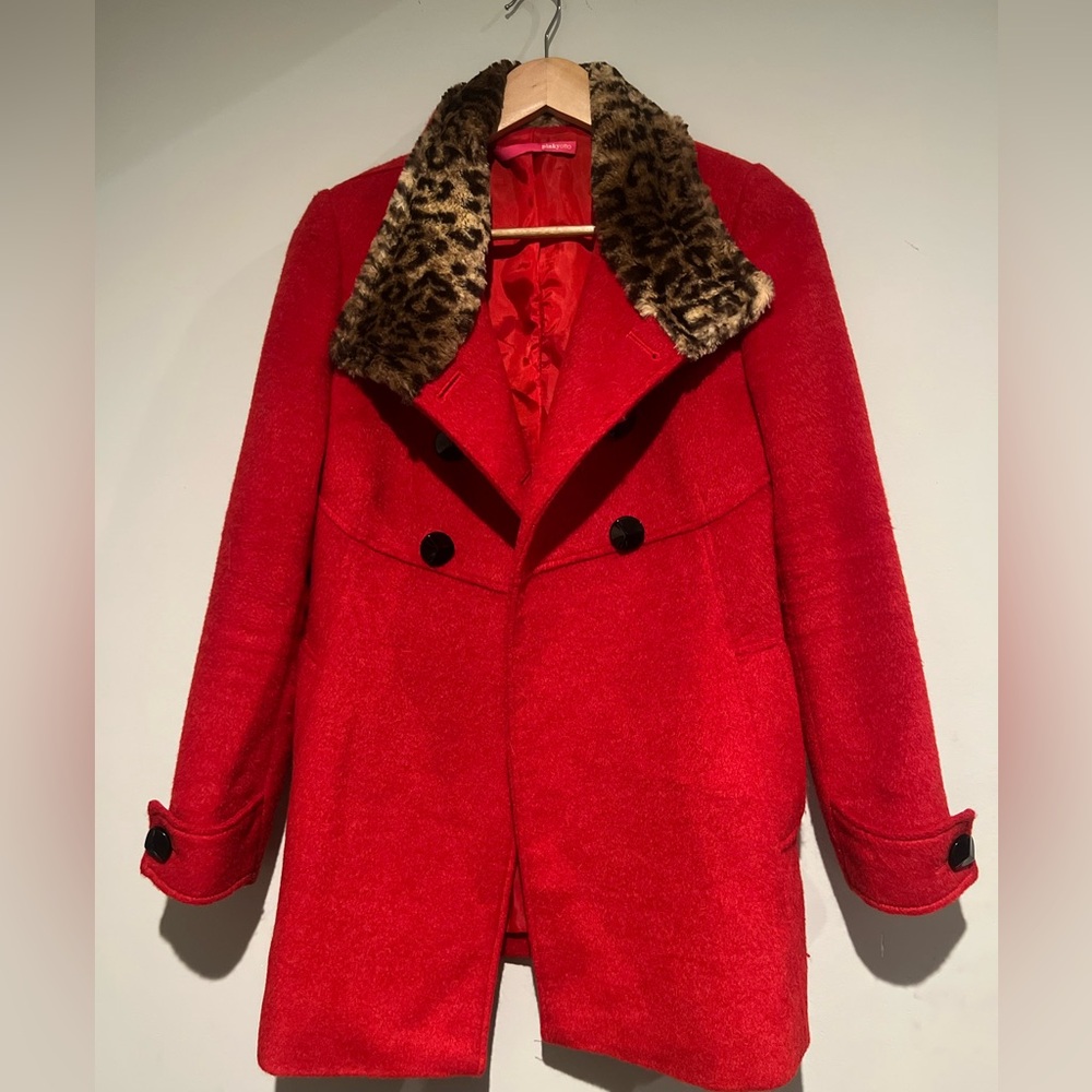 Pink Yotto Red Double-Breasted Coat with Faux Fur Collar